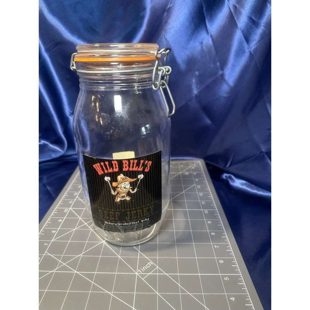 Wild Bill's Beef Jerky Clear Glass 2L Canning Jar Clamp Lid Vintage Western
